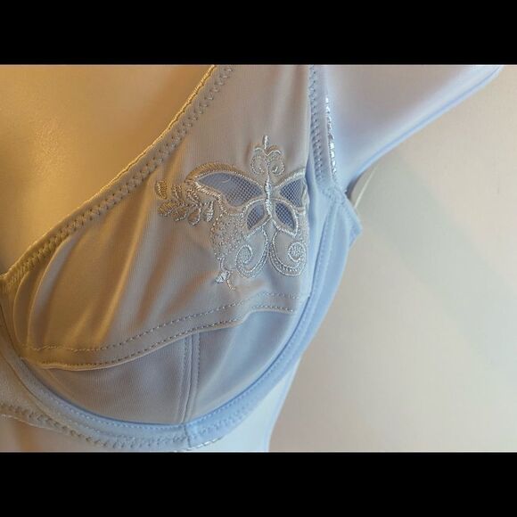 💥Isabella assorted lace embroidery floral Bras36C - Picture 14 of 16